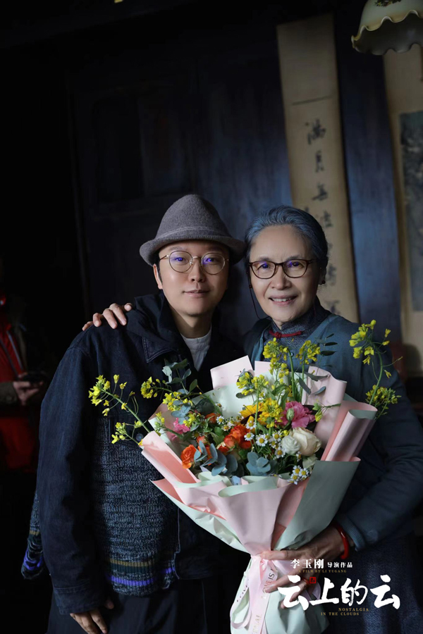 李玉刚导演和“戏骨”宋晓英.jpg