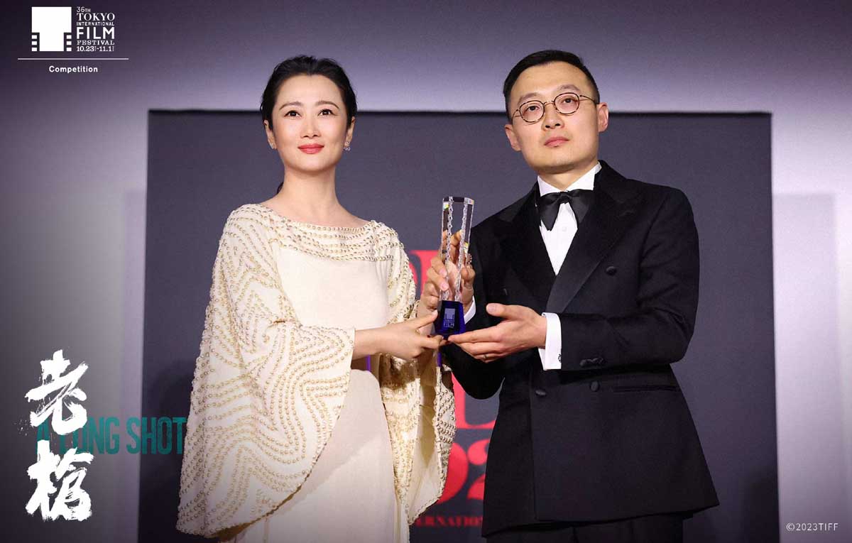 <b>奖项口碑双赢！《老枪》荣获东京电影节主竞赛单元最佳艺术贡献奖</b>