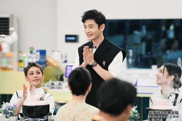 《中餐厅5》暖心收官  黄晓明发长文告别引共鸣(图2)